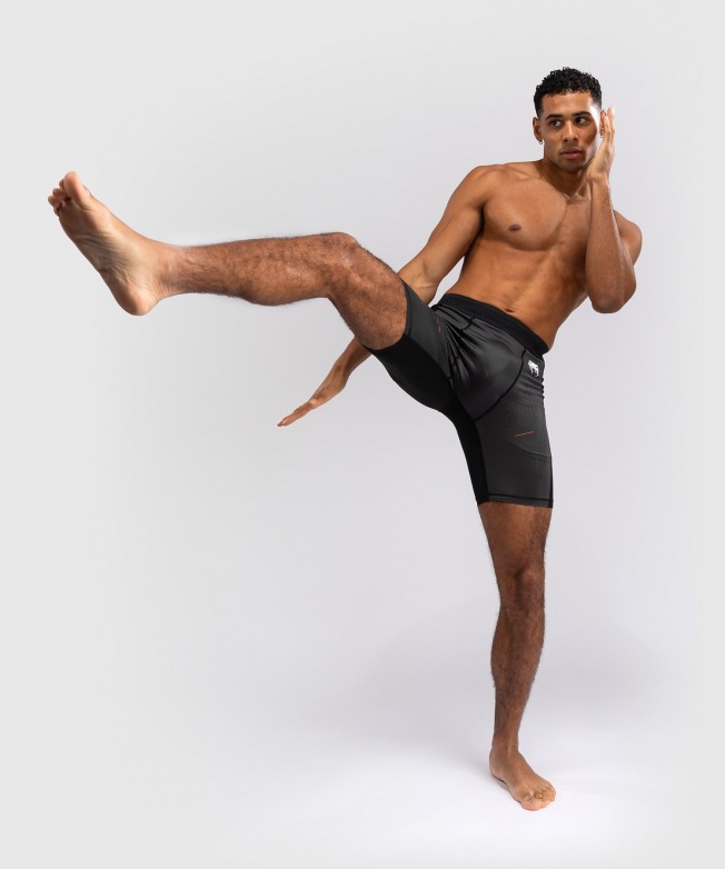 Компрессионные шорты Venum Technical 3.0 - Graphite | Фото 4