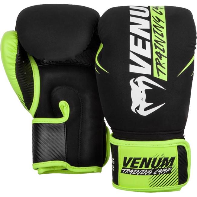 Боксерские перчатки Venum Training Camp