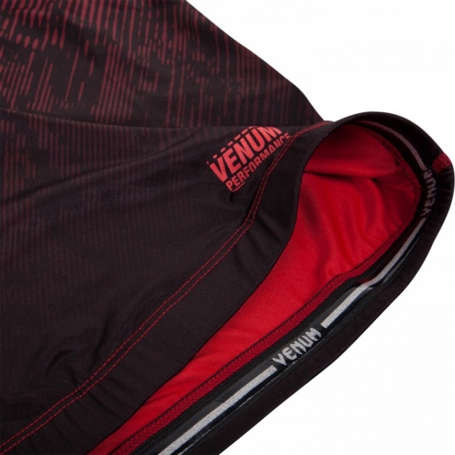 Рашгард Venum Fusion Long Sleeves - Black/Red | Фото 9