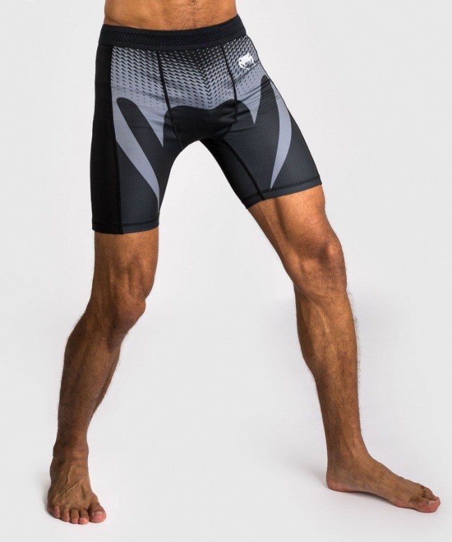 Компрессионные шорты Venum No Gi - Black/Silver Grey | Фото 4