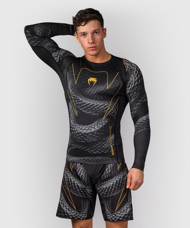 Рашгард Venum Matupa LS - Black/Grey/Gold | Фото 1