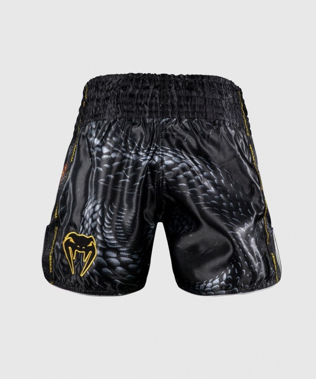 Тайские шорты Venum Matupa - Black/Grey/Gold | Фото 2