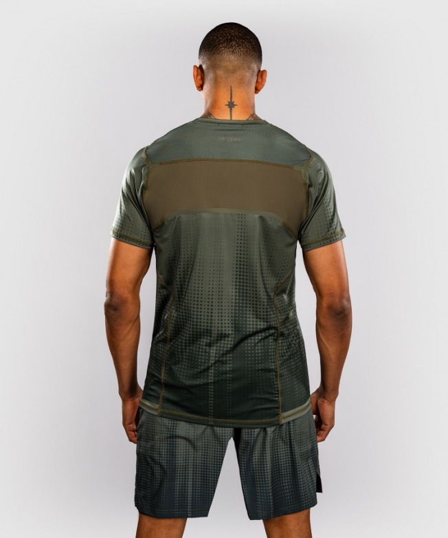 Тренировочная футболка Venum Stealth - Khaki/Dark Green | Фото 3