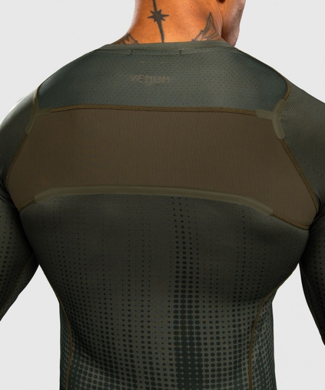 Рашгард Venum Stealth LS - Khaki/Dark Green | Фото 5