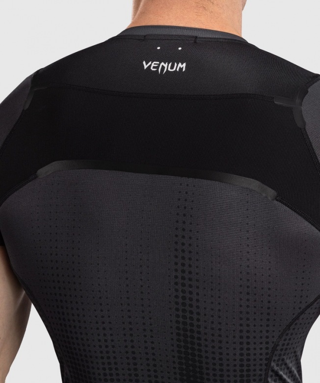 Рашгард Venum Stealth SS - Black/White | Фото 5