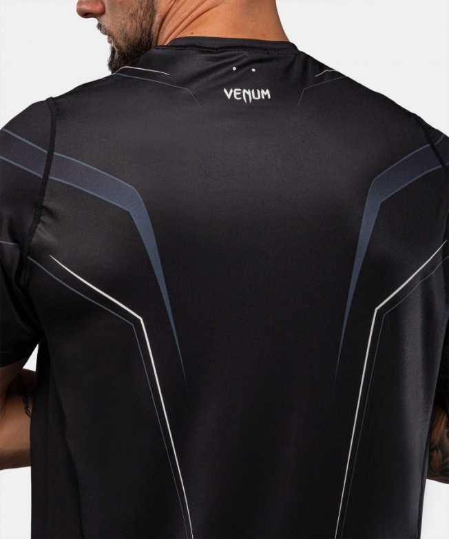 Тренировочная футболка Venum Streamline - Black/White | Фото 4