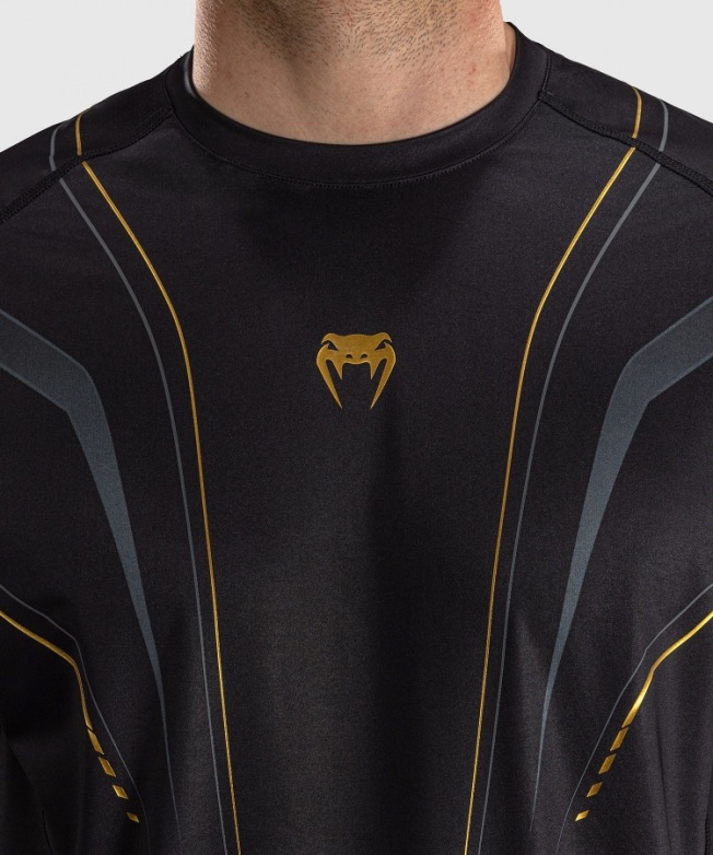 Тренировочная футболка Venum Streamline - Black/Gold | Фото 3