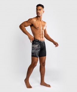 Компрессионные шорты Venum Gladiator 5.0 - Black/Silver