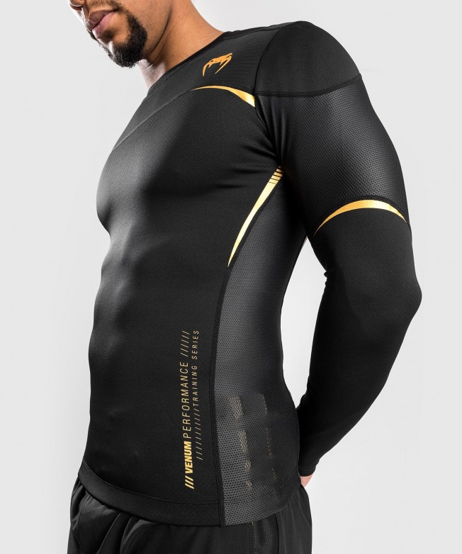 Рашгард Venum Tempest 2.0 LS – Black/Gold | Фото 4
