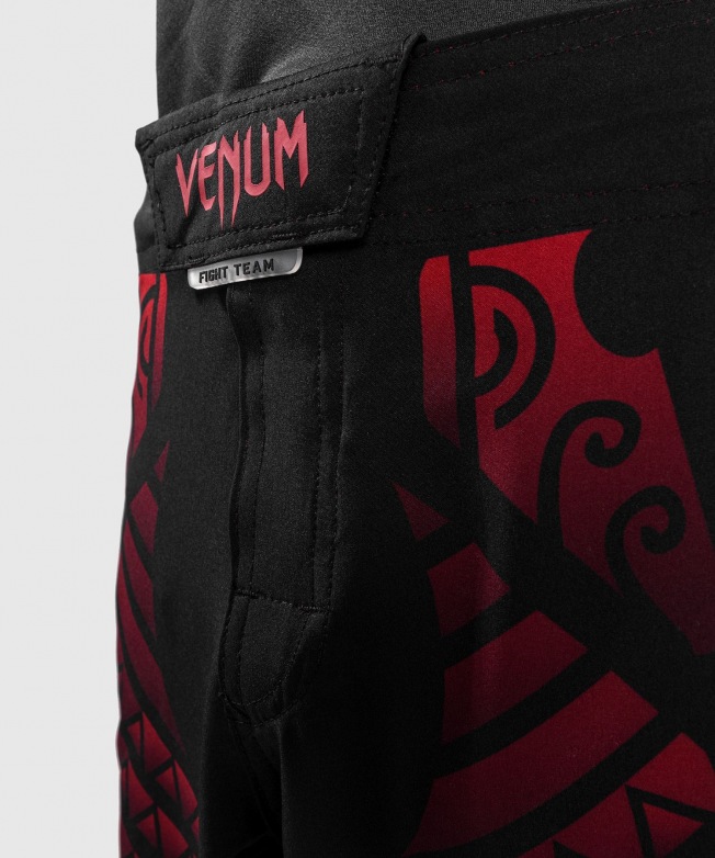 Детские шорты для единоборств Venum Nakahi - Black/Red | Фото 5