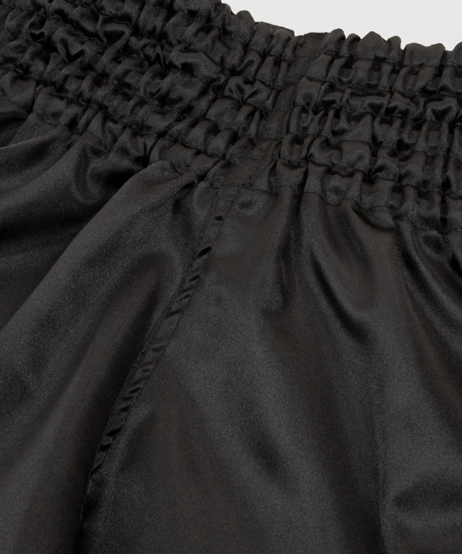 Тайские шорты Venum Classic - Black/Gold | Фото 2