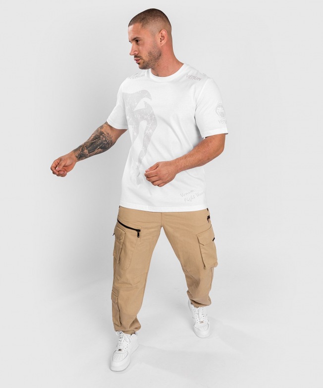 Футболка Venum Giant Regular Fit - White | Фото 2