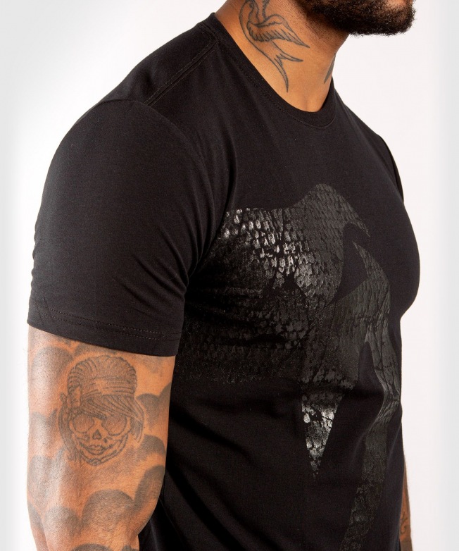 Футболка Venum Giant - Matte/Black | Фото 4