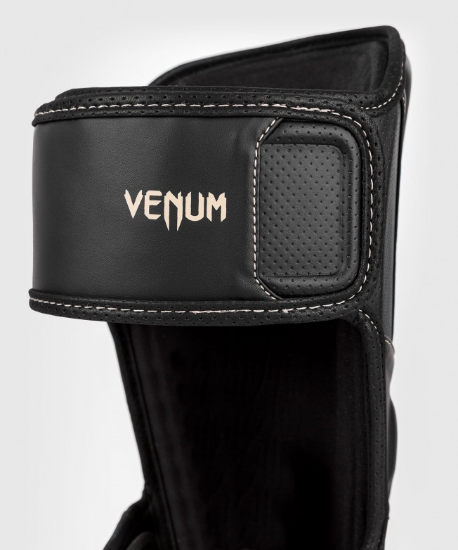 Шингарды Venum Impact Evo - Black | Фото 4