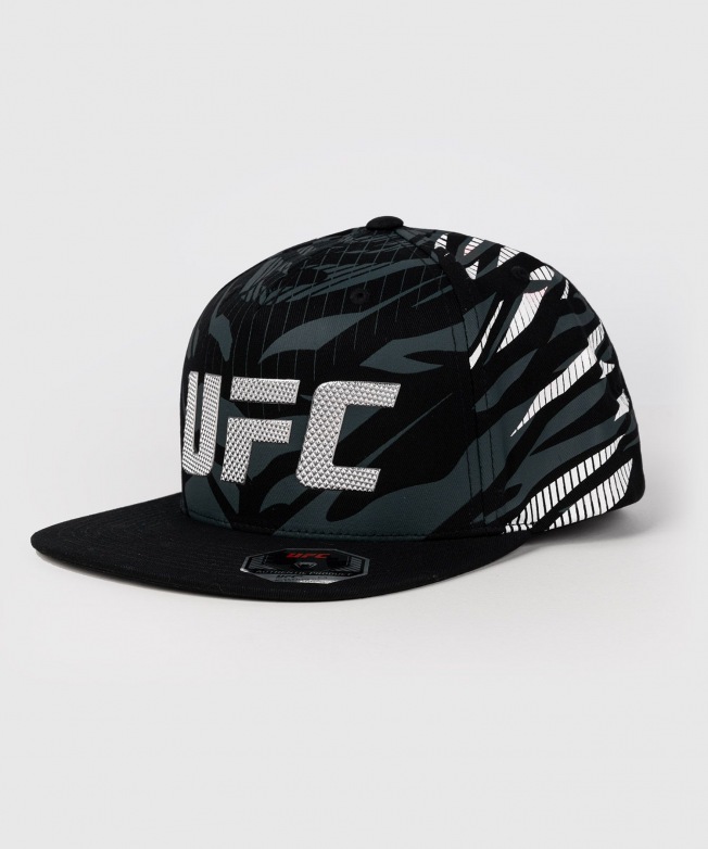 Бейсболка UFC Venum Authentic Fight Night - Black