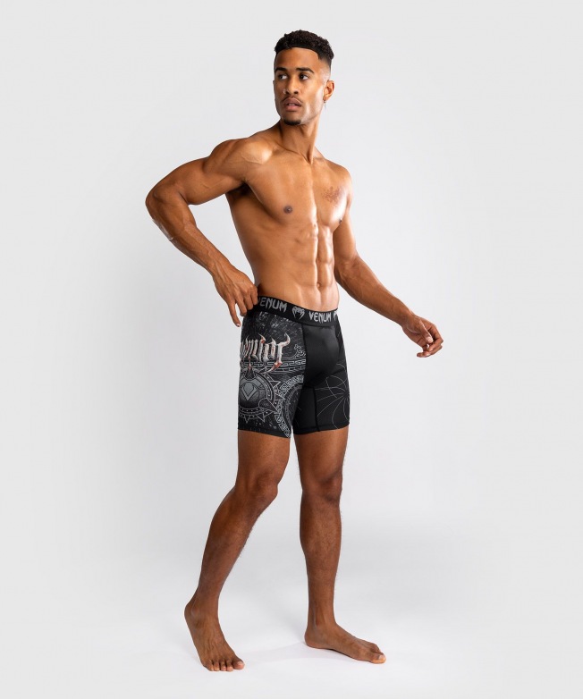 Компрессионные шорты Venum Gladiator 5.0 - Black/Silver