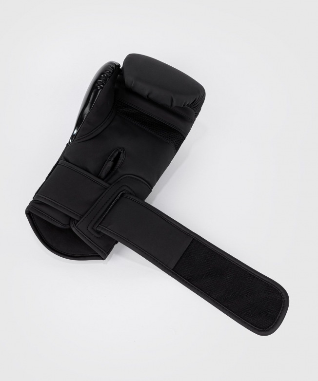 Перчатки боксерские Venum Challenger 4.0 - Black/Black | Фото 6