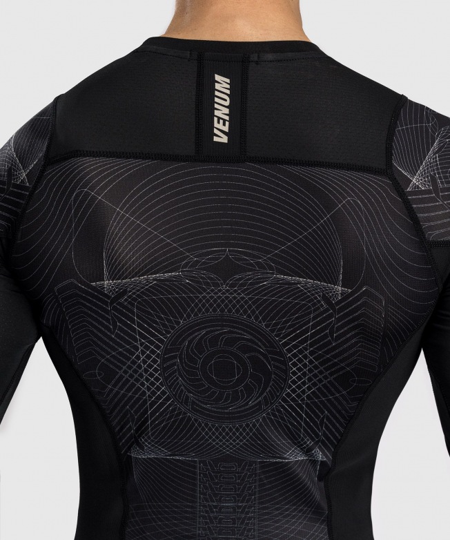 Рашгард Venum G-Fit Air LS - Deep Black/Desert Sand | Фото 5