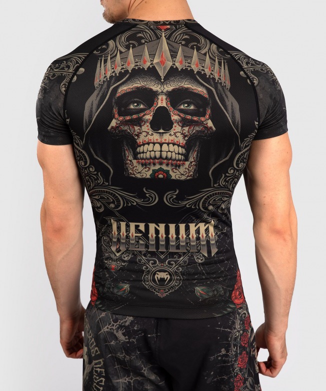 Рашгард Venum Santa Muerte 5.0 SS - Deep Black/Gold | Фото 4