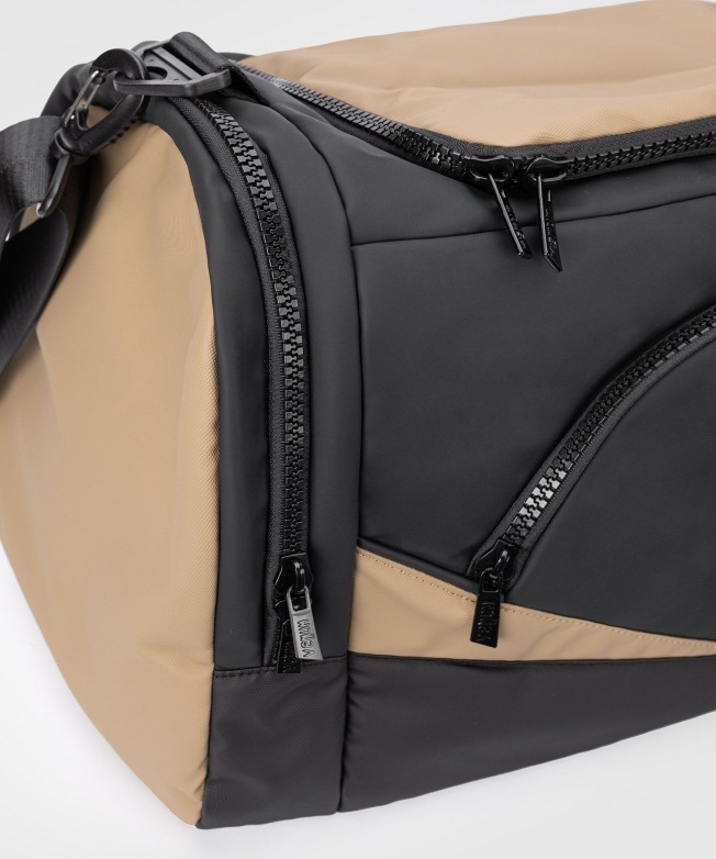 Сумка спортивная Venum Evo 2 Trainer Lite -Black/Sand | Фото 5