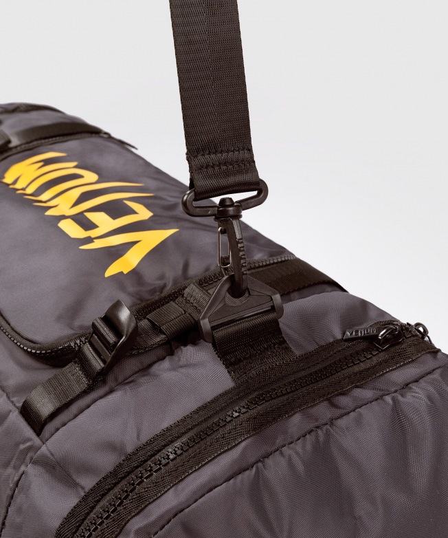 Сумка спортивная UFC Venum Fight Week - Earthen Brown | Фото 6