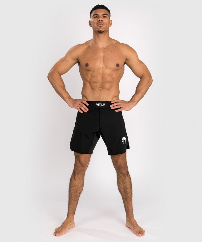 Шорты для единоборств Venum Contender - Black/White | Фото 2