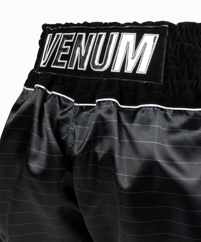 Тайские шорты Venum Attack - Black/Silver | Фото 3