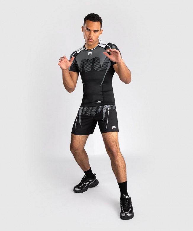 Рашгард Venum Adrenaline SS - Black/Silver Grey | Фото 5