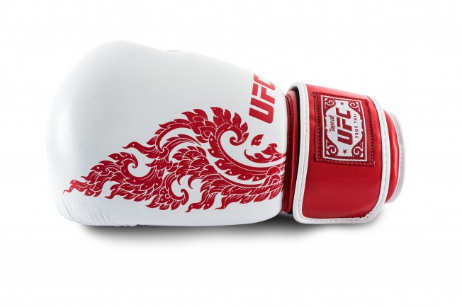 Боксерские перчатки UFC Premium True Thai - White | Фото 9