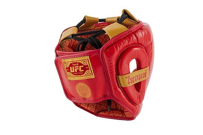Боксерский шлем UFC Premium True Thai - Red | Фото 6