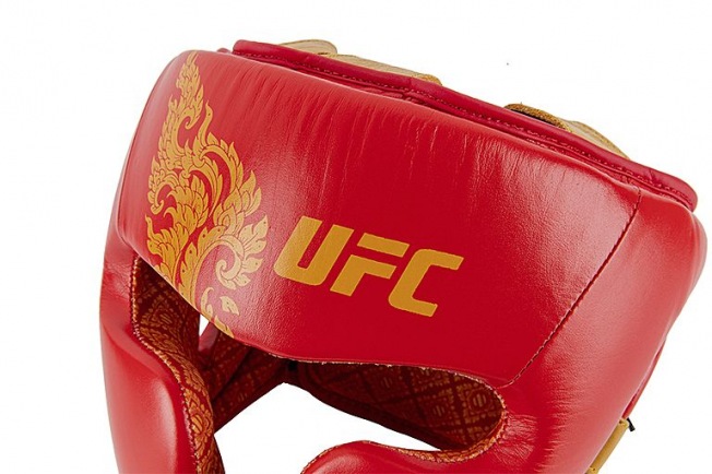 Боксерский шлем UFC Premium True Thai - Red | Фото 7