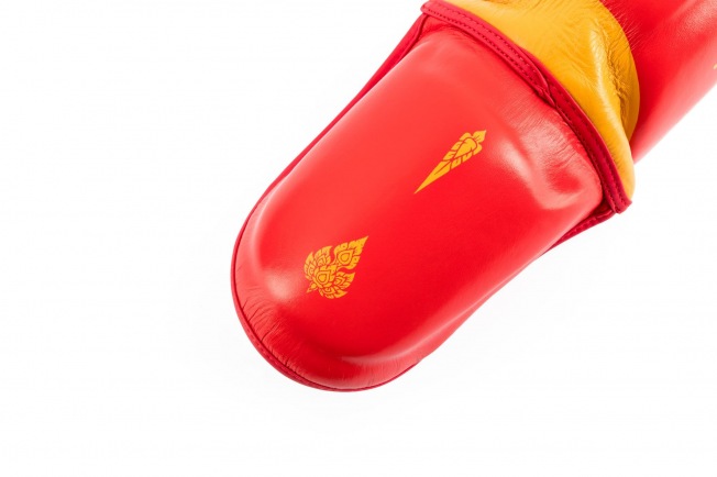 Щитки на ноги, шингарды UFC Premium True Thai - Red | Фото 5