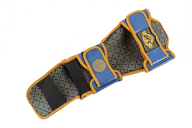 Щитки на ноги, шингарды UFC Premium True Thai - White/Blue | Фото 9