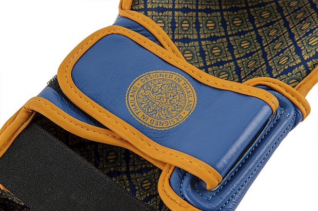 Щитки на ноги, шингарды UFC Premium True Thai - White/Blue | Фото 11