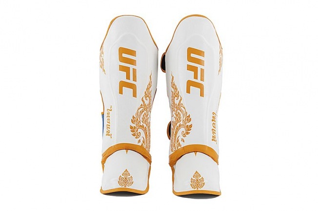 Щитки на ноги, шингарды UFC Premium True Thai - White/Blue | Фото 1