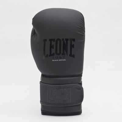 Боксерские перчатки Leone Black and White GN059
