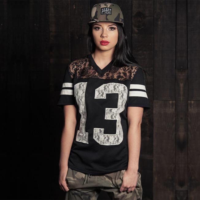 Женская футболка Headrush 13th | Фото 2