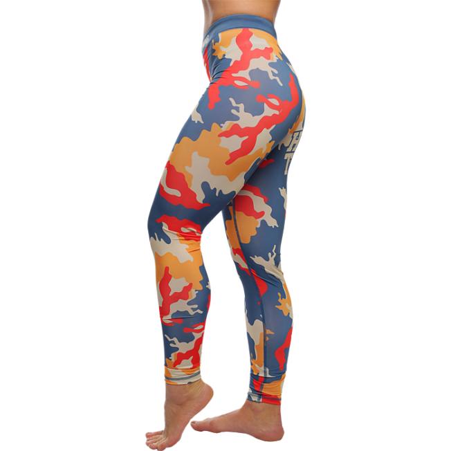 Женские компрессионные штаны Hardcore Training Autumn Camo | Фото 1