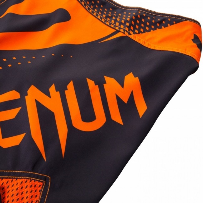 Шорты Venum Hurricane - Black/Neo Orange | Фото 8