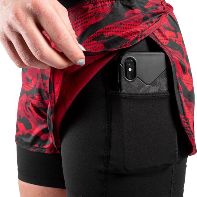 Женские шорты Venum Defender - Black/Red | Фото 3