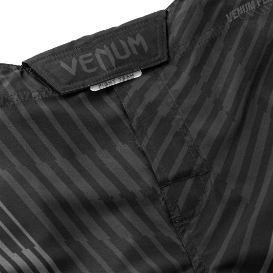 Шорты ММА Venum Plasma - Black/Black | Фото 4
