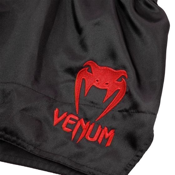 Тайские шорты Venum Classic - Black/Red | Фото 3