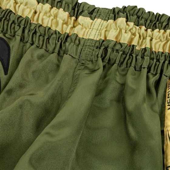 Тайские шорты Venum Giant - Khaki/Black | Фото 5