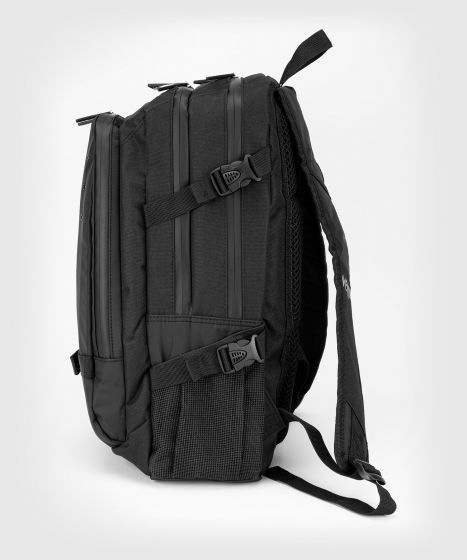 Рюкзак Venum Challenger Pro Evo - Black/White | Фото 3