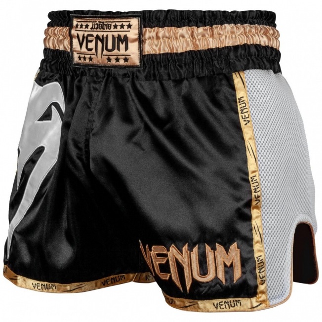 Тайские шорты Venum Giant - Black/White/Gold | Фото 1