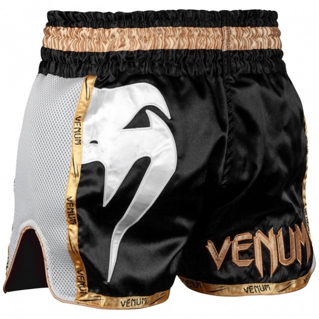Тайские шорты Venum Giant - Black/White/Gold | Фото 2