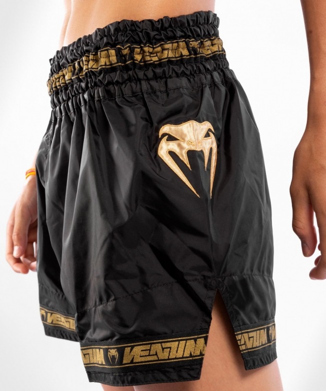 Тайские шорты Venum Parachute - Black/Gold | Фото 3