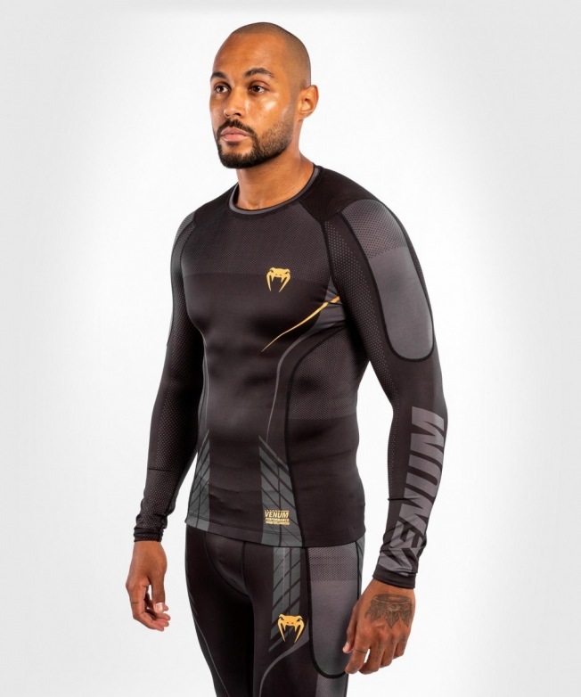 Рашгард Venum Athletics LS - Black/Gold | Фото 2
