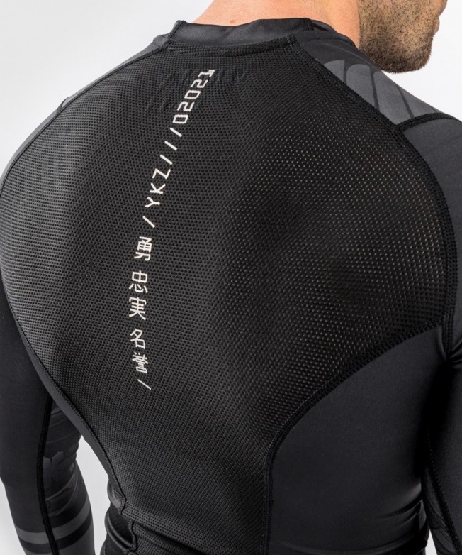 Рашгард Venum YKZ21 LS - Black/Black | Фото 5