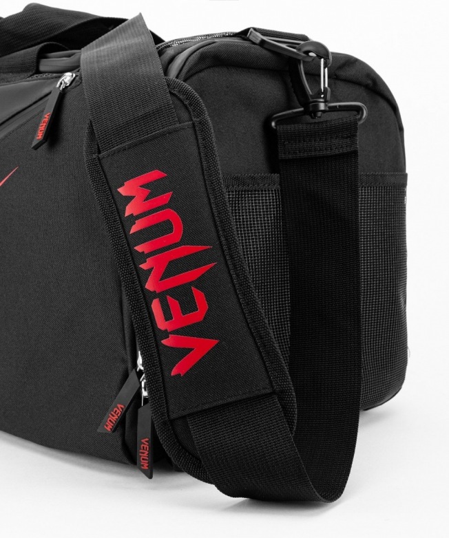 Сумка спортивная Venum Trainer Lite Evo - Black/Red | Фото 6